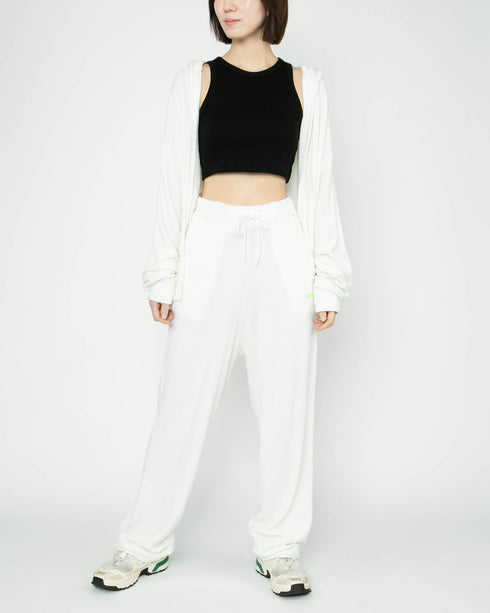 身長163cm / 細身体型 / Sサイズ